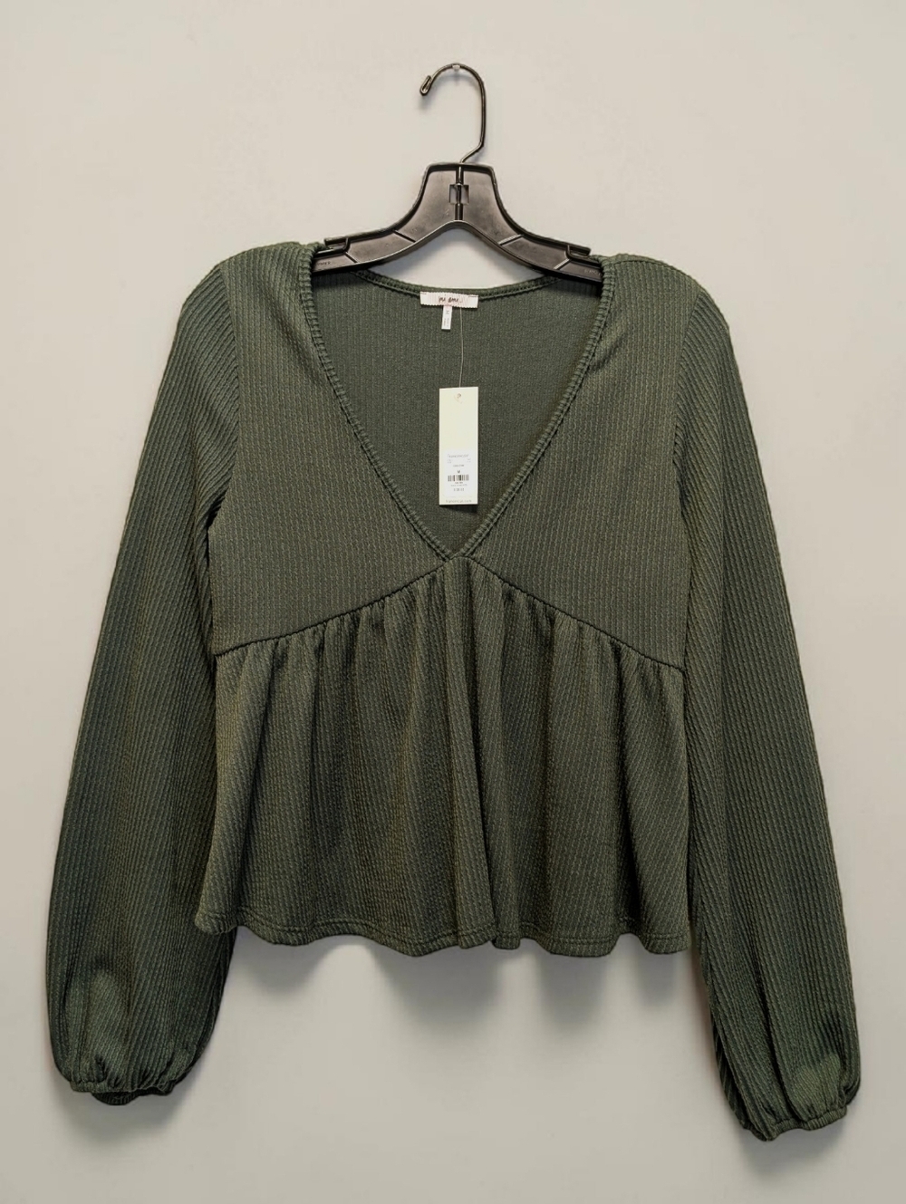 Francesca’s Olive Ribbed Babydoll Top NWT V Neck Long Sleeve Boho Blouse Size M